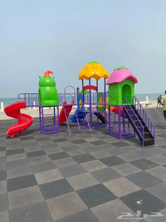 العاب كبيره ومتوسطه وصغير ومراجيح ودوار 1