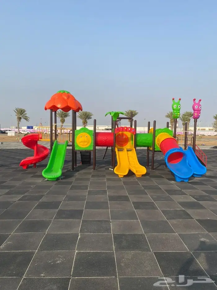 العاب كبيره ومتوسطه وصغير ومراجيح ودوار 2