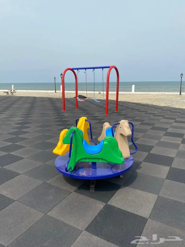 العاب كبيره ومتوسطه وصغير ومراجيح ودوار 15