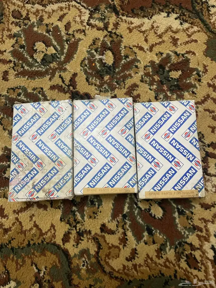 قماشات داتسون 83 وتحت اصلي وكاله 0