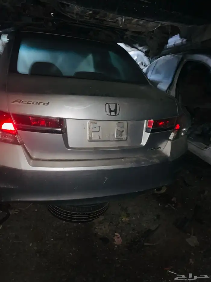 قطع غيار هواندا اكورد 2012 3