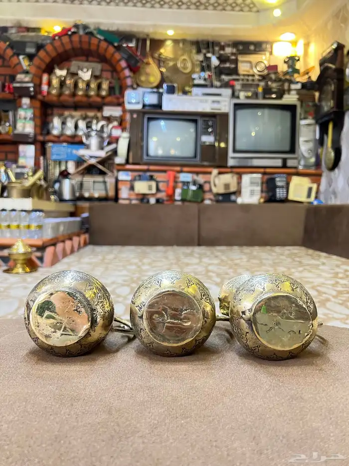 جيك او دورق نحاس اصفر صغير 4