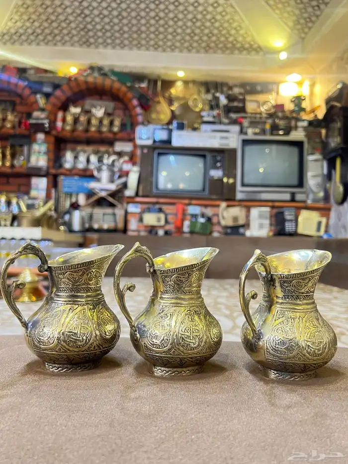 جيك او دورق نحاس اصفر صغير 1