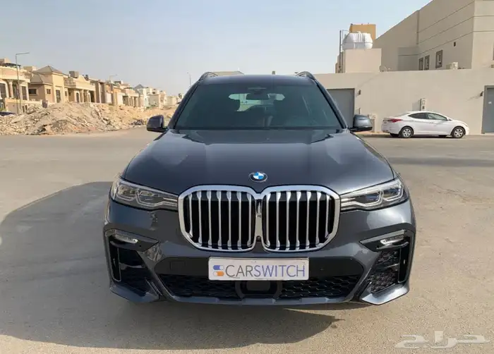 BMW X7 موديل2022 فل كامل ناغي 11