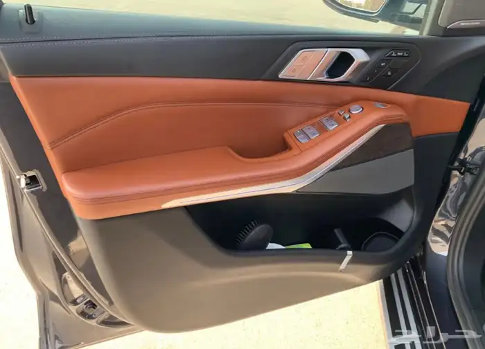 BMW X7 موديل2022 فل كامل ناغي 7