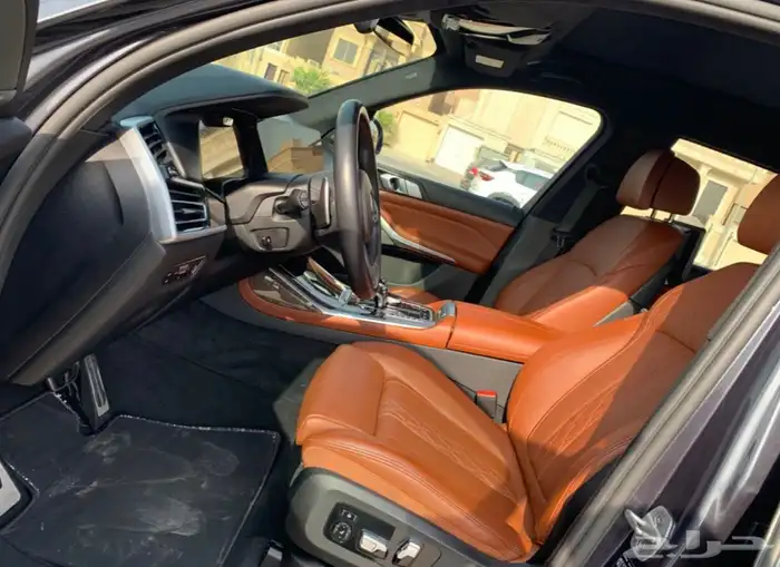 BMW X7 موديل2022 فل كامل ناغي 1
