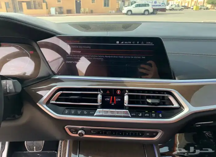 BMW X7 موديل2022 فل كامل ناغي 5