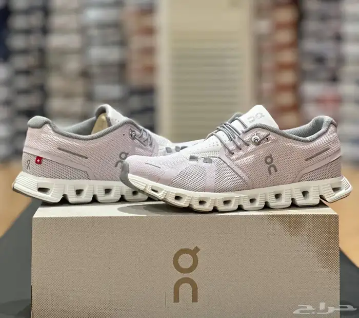 shoes ماركة كلاود اون رانينغ 39