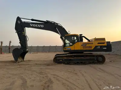 حفر وترحيل وتوريد المواد الأولية 0