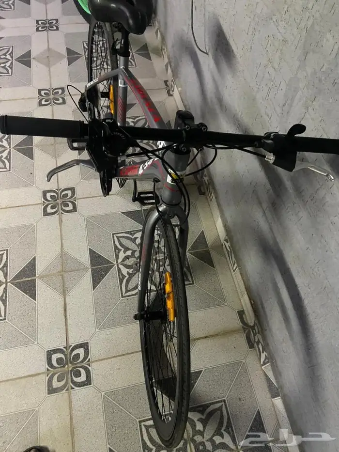 سيكل رياضي تعاشيق هجين مقاس 26 على اعلى سوم 3