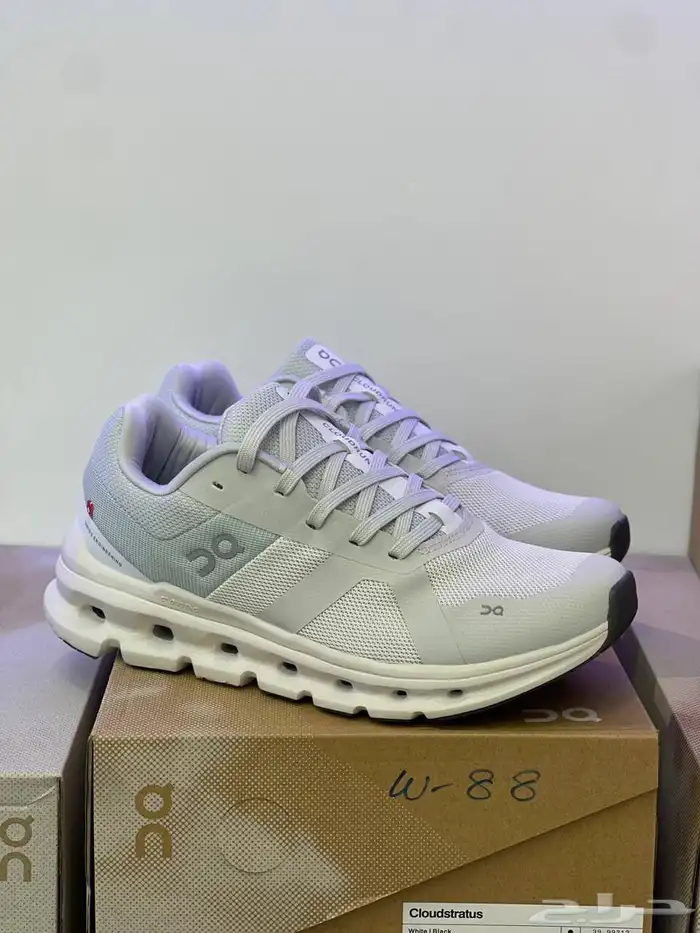 shoes ماركة كلاود اون رانينغ 8