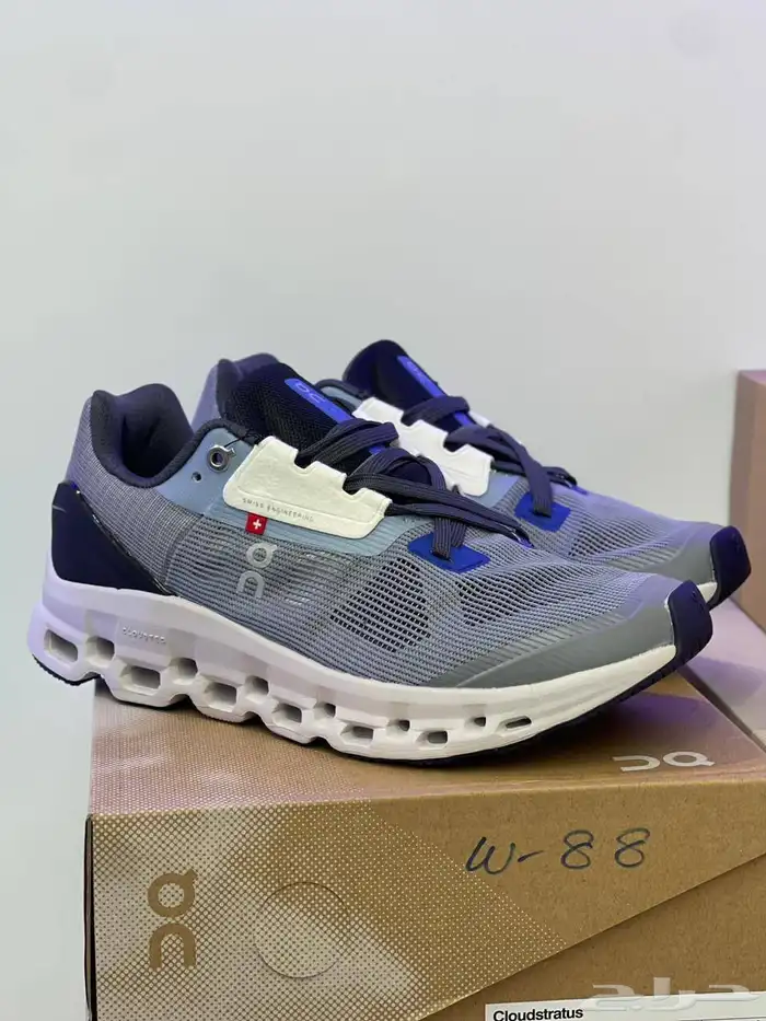 shoes ماركة كلاود اون رانينغ 9