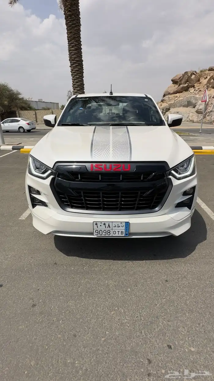 ايسوزو ديماكس جي تي فل كامل 2023 تم البيع الله يبارك للمشتري 0