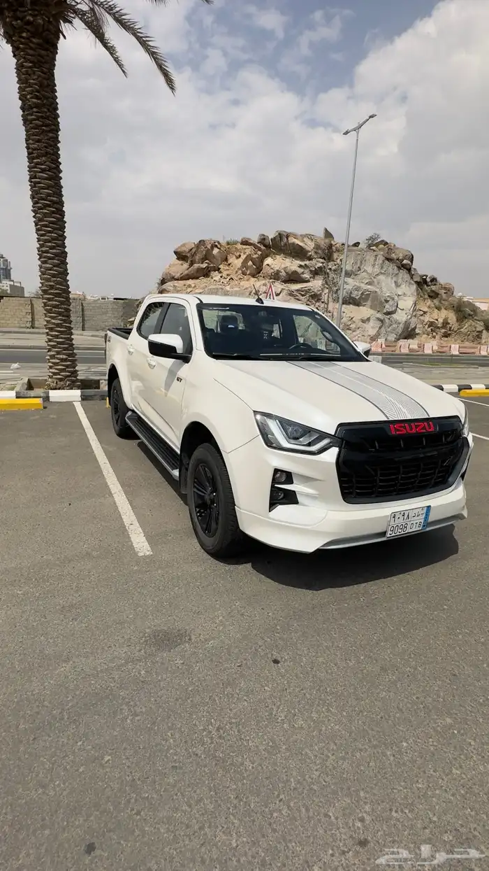 ايسوزو ديماكس جي تي فل كامل 2023 تم البيع الله يبارك للمشتري 7