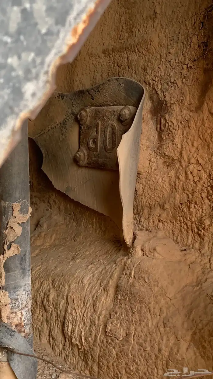 للبيع مكينه زراعيه بلاكستون حجم 26 هندل 4