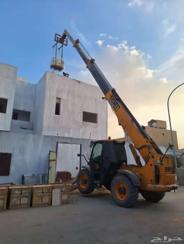 تاجير فوركلفت شوكه سكينه رافعه سيزرلفت مان لفت كرين 4