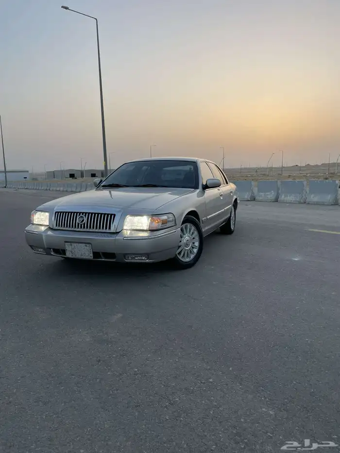 فورد جيراند ماركيز. تم البيع الله يبارك للمشتري 19