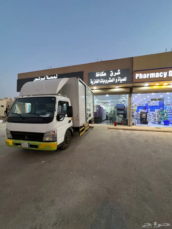 شرق عكاظ لبيع المياه الصحيه والمشروبات الغازية 3