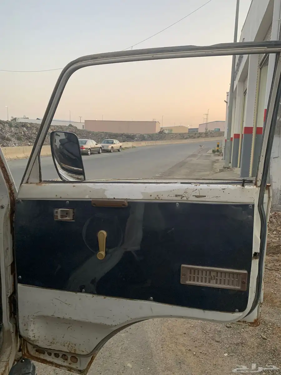 قلاب ديهاتسو 1980 9