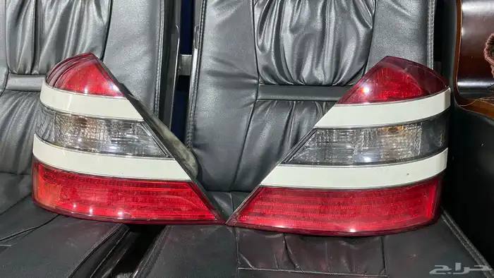 للبيع اسطبات خلفية مرسيدس بانوراما 4