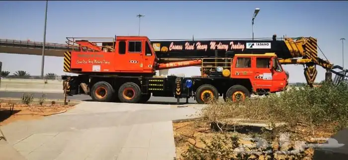 تاجير فوركلفت شوكه سكينه رافعه سيزرلفت مان لفت كرين 6