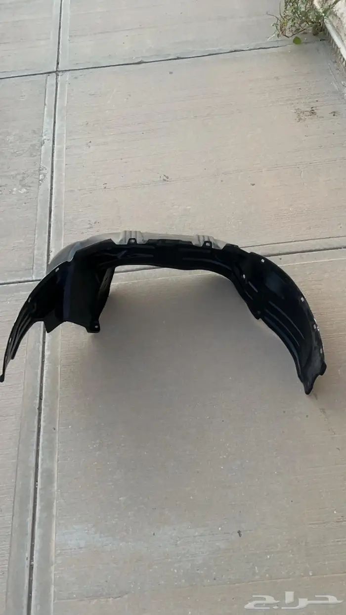 للبيع قطع غيار تويوتا هايلوكس موديل 2015 72