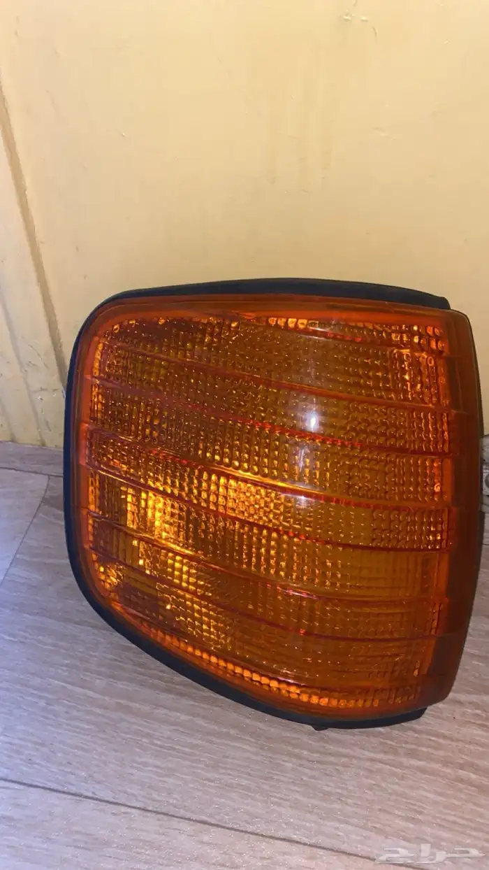 قطع مرسيدس 560 6