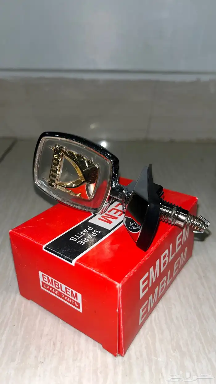 علامة هايلكس 89-91 2