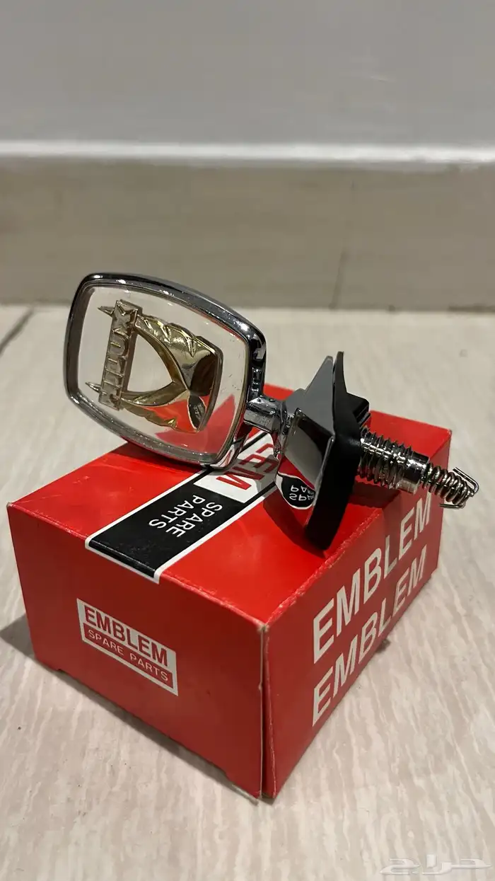 علامة هايلكس 89-91 1