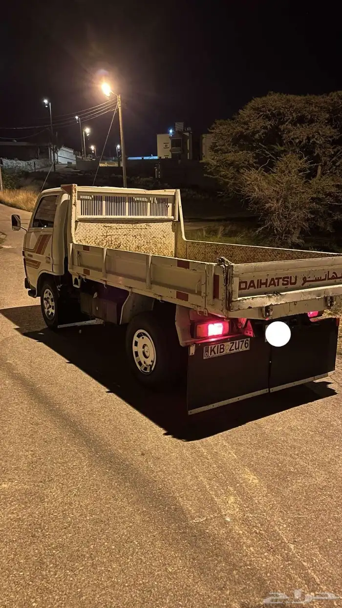 قلاب دايهاتسو1983 3