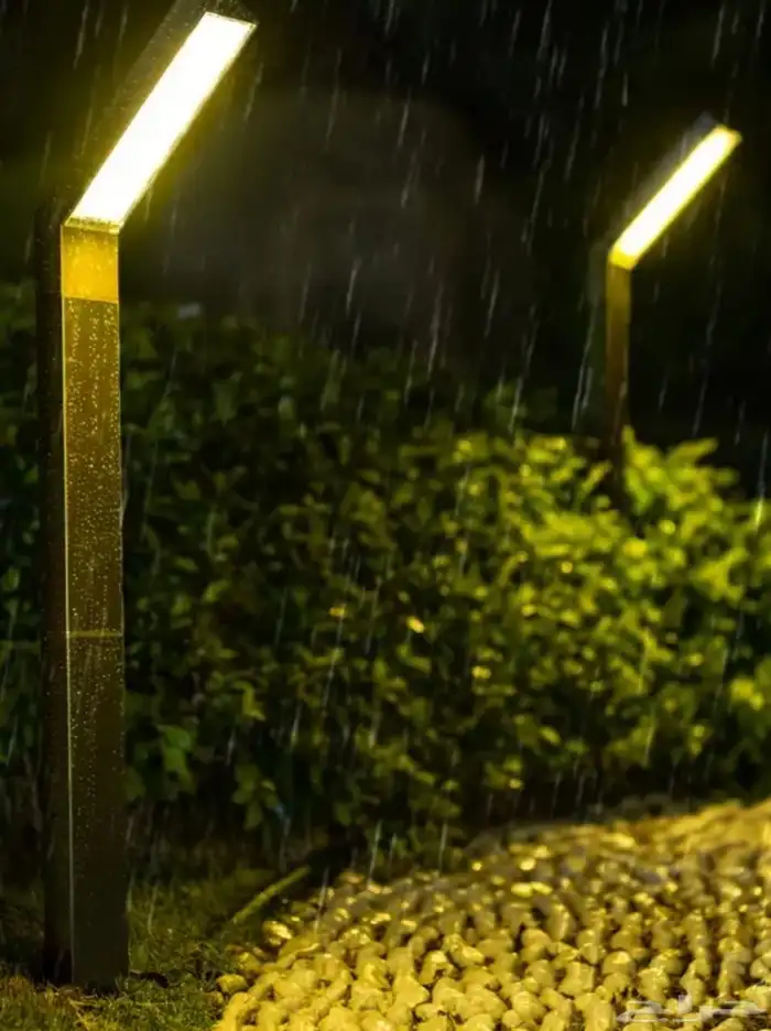 اعمدة وانارة قواعد خرسانيه  كراسي  سله مهملات  اعمدة ديكوري 65