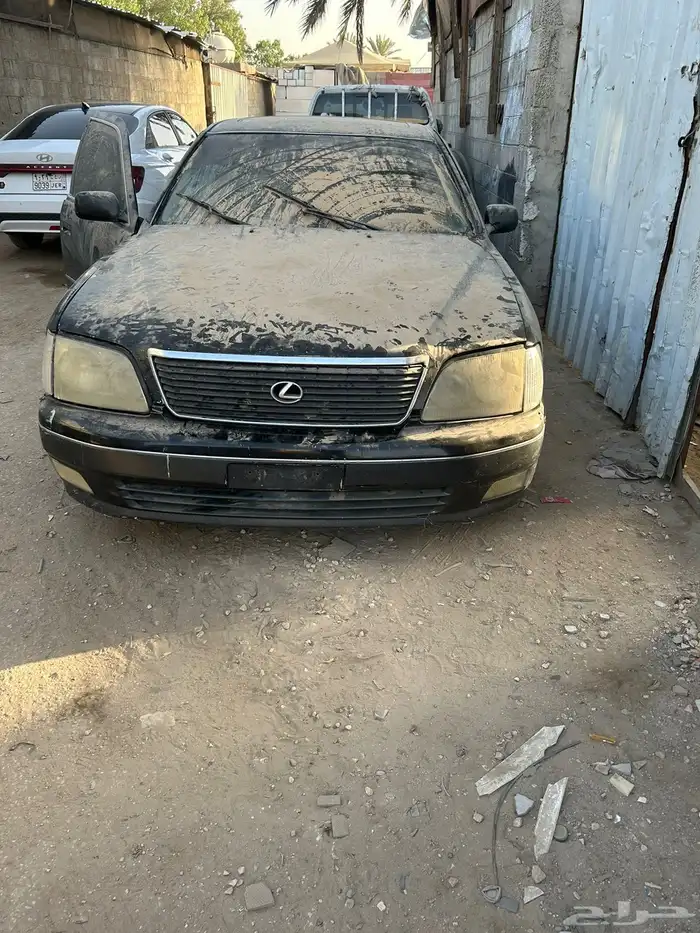 للبيع قطع غيار لكزس 1999 1