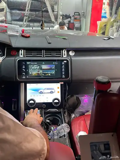 شاشه رنج روفر فوج شكليه 2020 2021 2022 مع المكيف 9