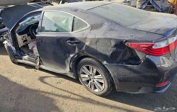 لكزس ES350 تشليح قطع غيار فقط 1