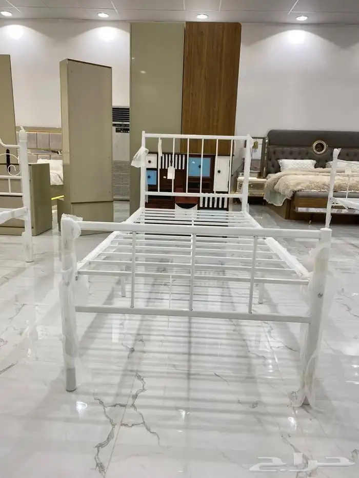 سرير مستورد بالوان و مقاسات متعددة 14