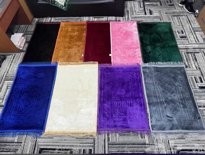 سجادات صلاة مبطن ثلاث طبقات ملمس ناعم 19