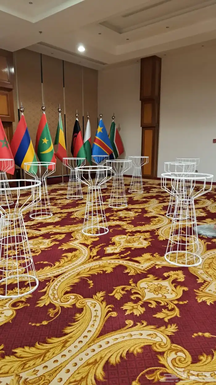 كنب وكراسي وطاولات. للايجار 7