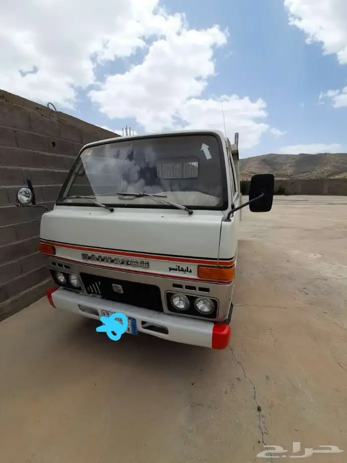 قلاب دايهاتسو1983 1