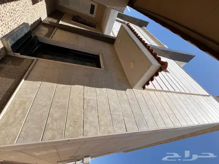 فيلا متصله مساحه 360 حي العروبه( الشمالي )( مسكون من المالك) 1