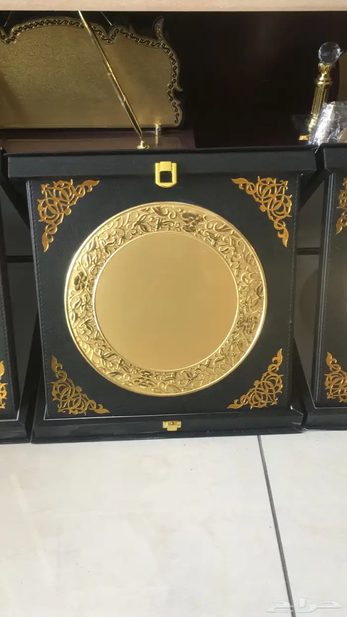 دروع وهدايا تذكارية 1