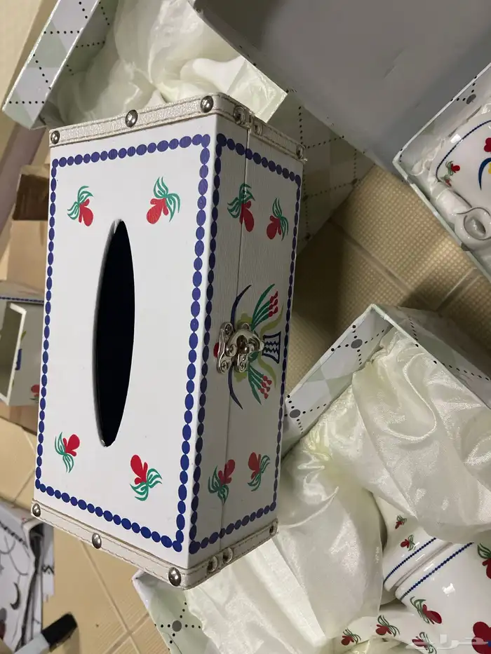 اغراض منوعه شبه جديد 0