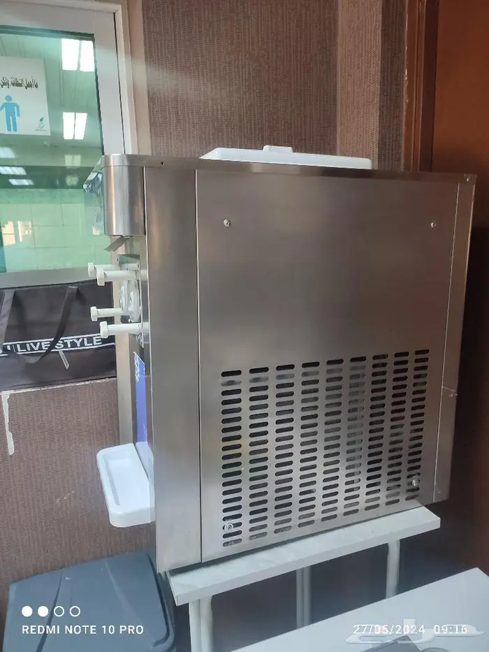 مكينة أيسكريم جولدن آيس 1