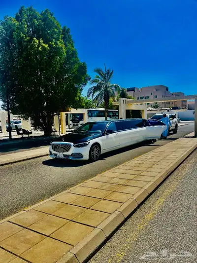 ليموزين مميزة vip انواعها الوحيدة في مملكة مايباخ رولز 4