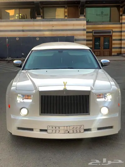 ليموزين مميزة vip انواعها الوحيدة في مملكة مايباخ رولز 41