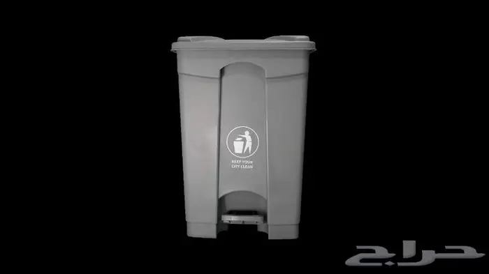 براميل نفايات بلاستيكية بدعسة مع كفرات 2