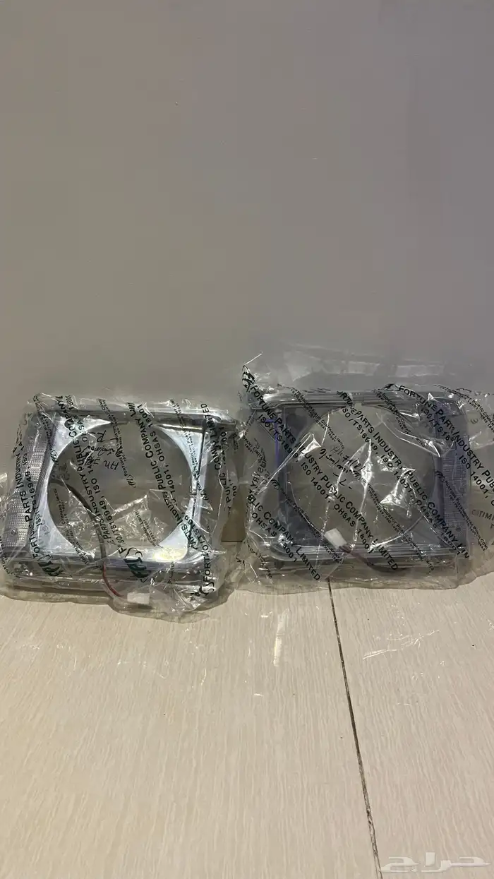 شمبر نور هايلكس 79 - 81 0