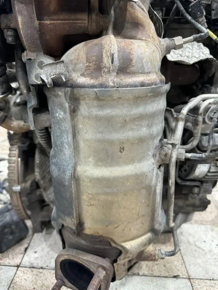 قطع غيار هونداي وكيا ديزل مستعمل 9