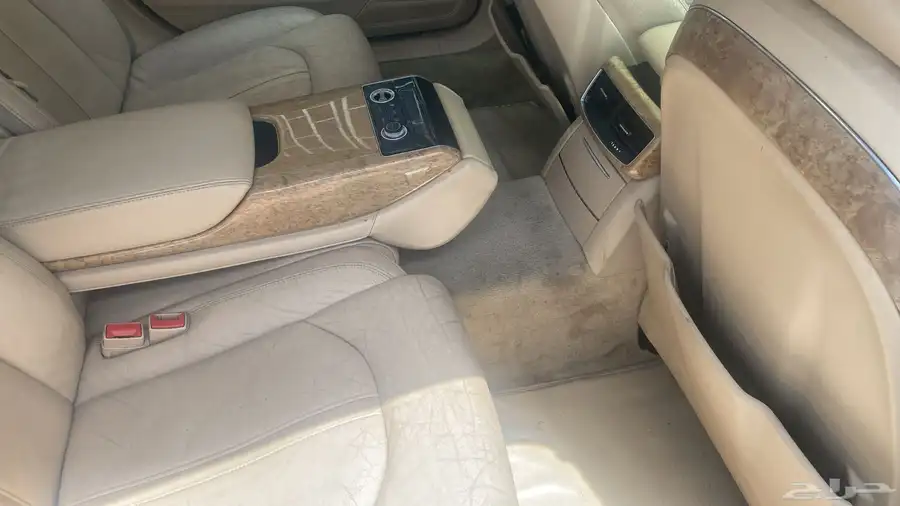 اودي A8 2