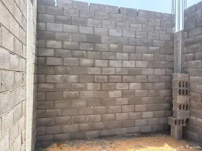 مقاول مصنف وعضو في هيئة المقاولين 8