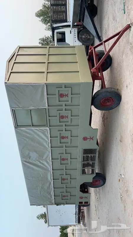 للبيع قلص سحب غرفه ومستودع 1